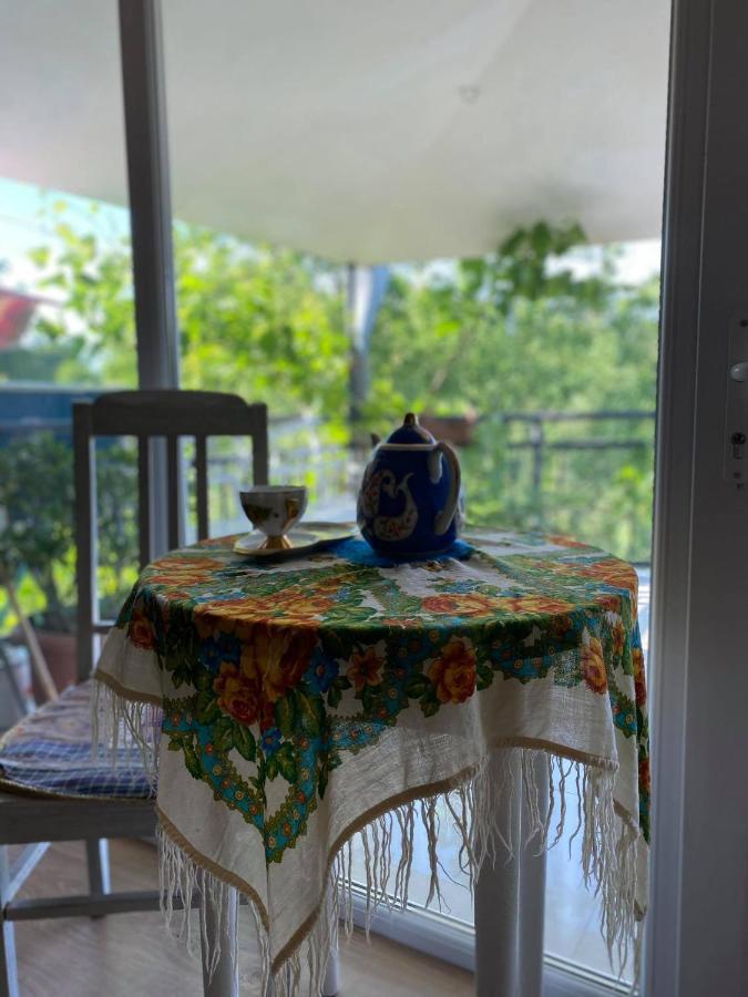 תלאווי Nino'S Veranda Apartment מראה חיצוני תמונה