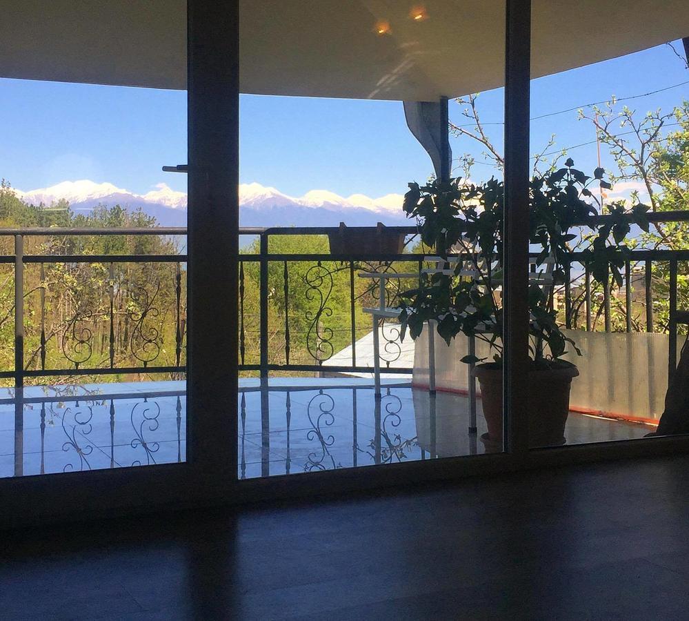 תלאווי Nino'S Veranda Apartment מראה חיצוני תמונה